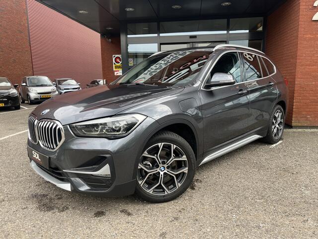 BMW X1 xDrive25e High Executive X-Line // FULL LED // HALF LEDER // ELEK. KLEP // NAVI+CARPLAY // CAMERA+SENSOREN //