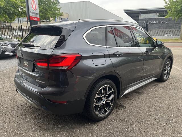 BMW X1 xDrive25e High Executive X-Line // FULL LED // HALF LEDER // ELEK. KLEP // NAVI+CARPLAY // CAMERA+SENSOREN //