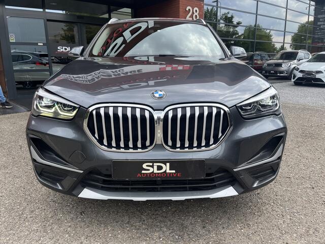 BMW X1 xDrive25e High Executive X-Line // FULL LED // HALF LEDER // ELEK. KLEP // NAVI+CARPLAY // CAMERA+SENSOREN //