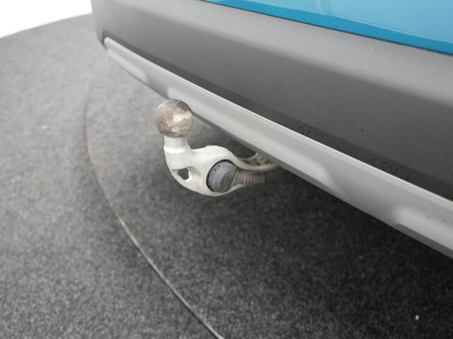 BMW X1 xDrive25e Plug In Hybrid 245pk Dealer O.H PHEV | Trekhaak af Fabriek | Adaptive Cruise | Sportstoelen Memory | Stuur & Stoelverwarming | Harman Kardon | Widescreen Navi | Sfeerverlichting | Keyless |