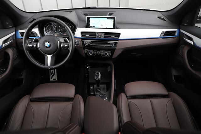 BMW X1 sDrive20i High Executive | Head-up | Keyles | Pano | Harman-kardon | Led | Leder | NL-auto | 2018.