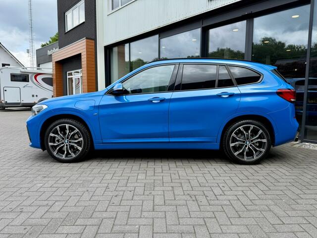 BMW X1 xDrive25e M-Sport Facelift,LED,Harman Kardon,Keyless,HUD,Leer