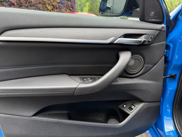 BMW X1 xDrive25e M-Sport Facelift,LED,Harman Kardon,Keyless,HUD,Leer