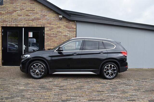 BMW X1 XDRIVE25E HIGH EXEC. Xenon, Navi, AUT