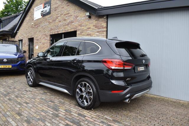 BMW X1 XDRIVE25E HIGH EXEC. Xenon, Navi, AUT
