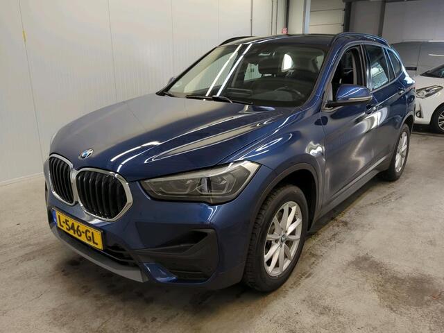 BMW X1 sDrive18d Business Ed. | Navi | Camera | Trekhaak |