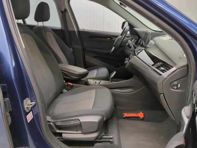 BMW X1 sDrive18d Business Ed. | Navi | Camera | Trekhaak |