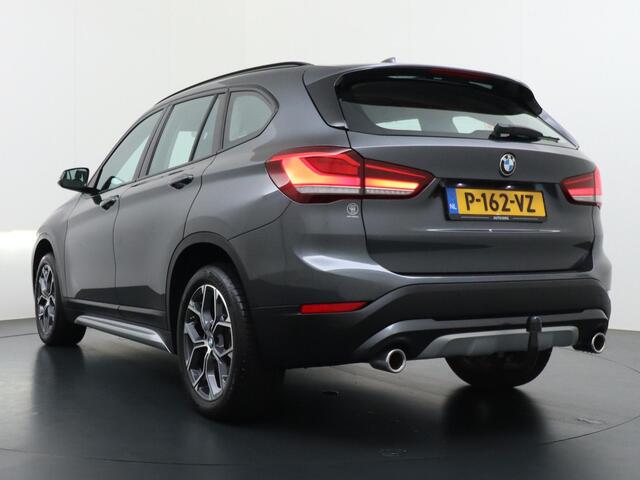 BMW X1 sDrive20i Business Edition Plus Trekhaak | Navigatie | Stoelverwarming |