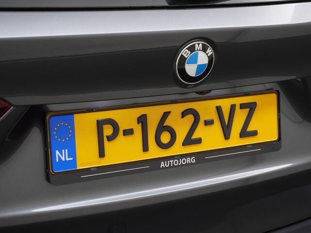BMW X1 sDrive20i Business Edition Plus Trekhaak | Navigatie | Stoelverwarming |