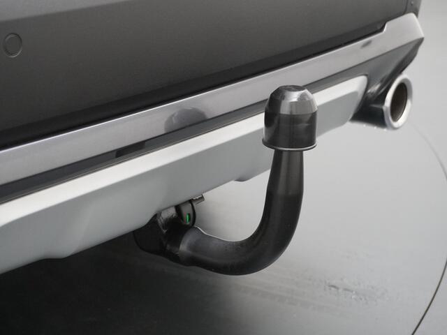BMW X1 sDrive20i Business Edition Plus Trekhaak | Navigatie | Stoelverwarming |