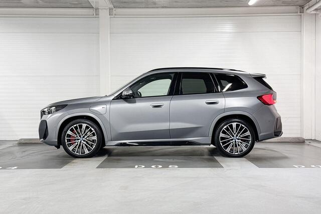 BMW X1 xDrive25e | M-Sport Pro | Travel Pack | Premium Pack | Harman/Kardon | Panoramadak | Comfort Access