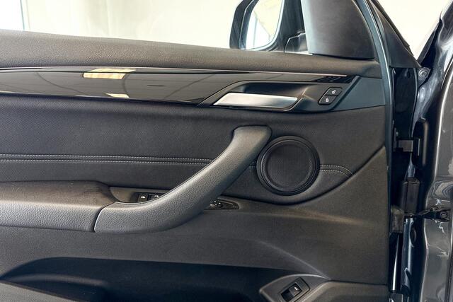 BMW X1 sDrive20i Executive | Sport-line | Trekhaak |