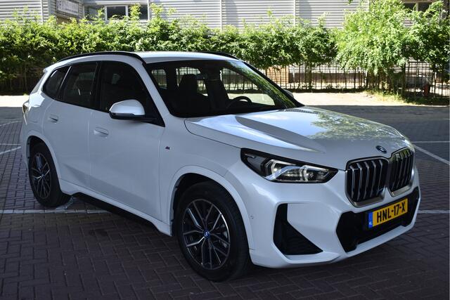 BMW X1 xDrive25e, BOEKJES,NAP EN ONDERHOUDSHISTORIE