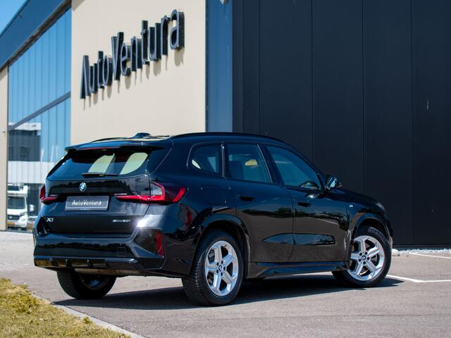 BMW X1 sDrive20i Steptronic M-Sport | Elektrische stoelen | Adapt. LED | Adapt. Cruise | Harman Kardon | Stoelverwarming