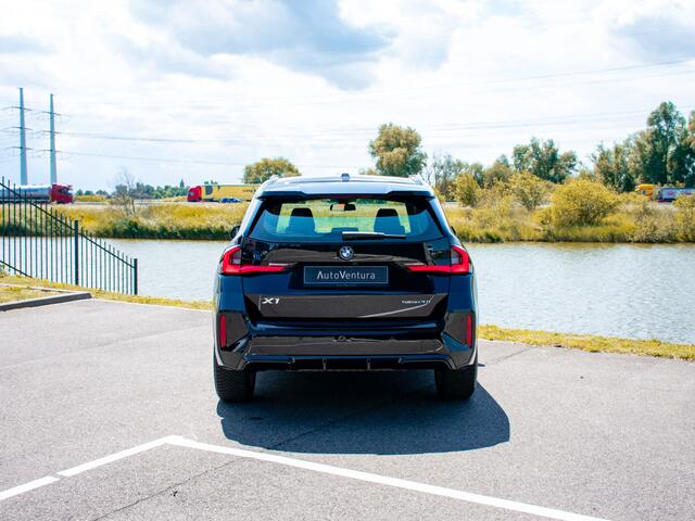 BMW X1 sDrive20i Steptronic M-Sport | Elektrische stoelen | Adapt. LED | Adapt. Cruise | Harman Kardon | Stoelverwarming