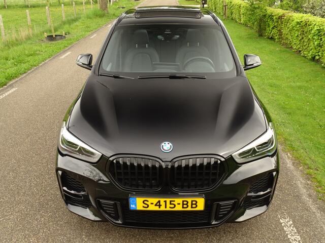 BMW X1 xDrive25e M-Sport | Pano | Leer | Elektr St. | Stoelverw | Ad.Cruise | Full Options!