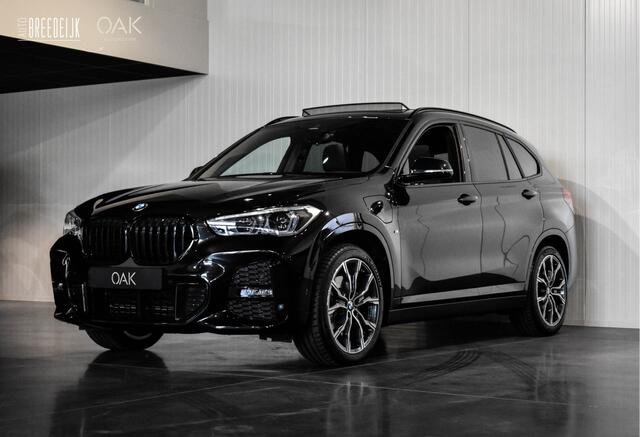 BMW X1 xDrive25e | M-Sport | Panorama | Navi | ACC | Head-Up | Camera | 19"LM | Saphire Zwart
