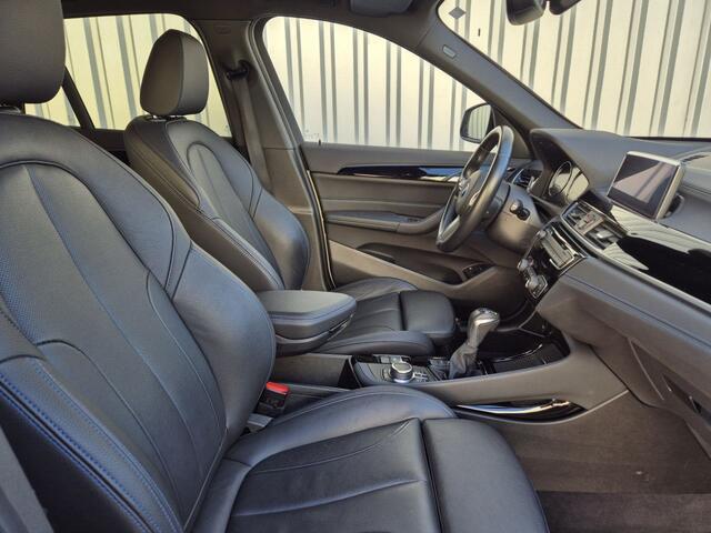 BMW X1 xDrive25e M-SPORT ** LED, NAVI+, LEDER, DRIVING ASS. +, 19-inch LMV, PRIVACY GLAS ** 1e EIG - UNFALLFREI ** ** INFORMEER OOK NAAR ONZE AANTREKKELIJKE FINANCIAL-LEASE TARIEVEN **