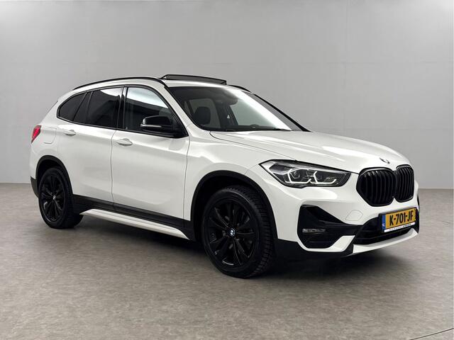 BMW X1 xDrive25e Executive Pano LED Sfeer Virtual Head-Up Clima Cruise Navi PDC 18''LMV