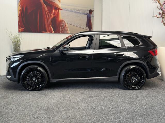 BMW X1 XDRIVE 25E AUTOMAAT 21 INCH LM NAVIGATIE CRUISE CONTROL APPLE CARPLAY/ANDROID ACHTERUITRIJCAMERA ZEER MOOI !! 3010