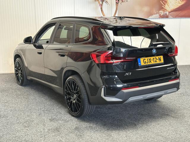 BMW X1 XDRIVE 25E AUTOMAAT 21 INCH LM NAVIGATIE CRUISE CONTROL APPLE CARPLAY/ANDROID ACHTERUITRIJCAMERA ZEER MOOI !! 3010