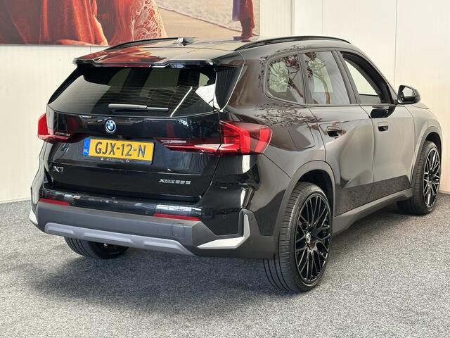 BMW X1 XDRIVE 25E AUTOMAAT 21 INCH LM NAVIGATIE CRUISE CONTROL APPLE CARPLAY/ANDROID ACHTERUITRIJCAMERA ZEER MOOI !! 3010