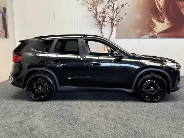 BMW X1 XDRIVE 25E AUTOMAAT 21 INCH LM NAVIGATIE CRUISE CONTROL APPLE CARPLAY/ANDROID ACHTERUITRIJCAMERA ZEER MOOI !! 3010