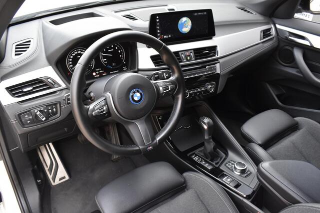 BMW X1 xDrive25e High Executive M-pakket
