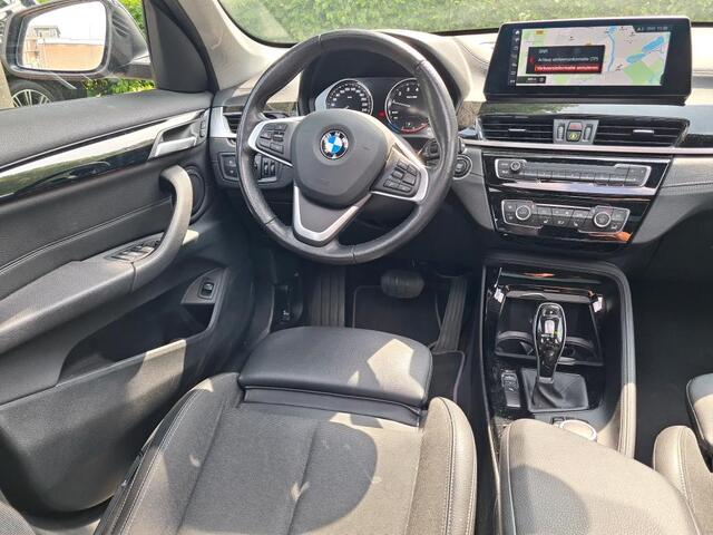 BMW X1 sDrive18i Executive Edition NL AUTO | PANO | TREKHAAK | CAMERA |