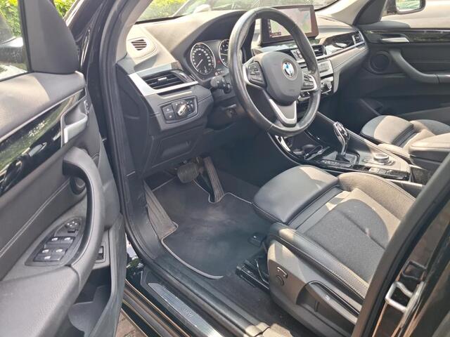 BMW X1 sDrive18i Executive Edition NL AUTO | PANO | TREKHAAK | CAMERA |