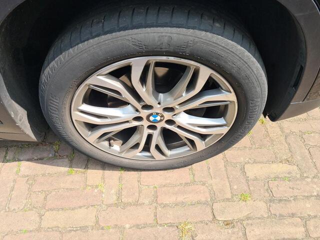 BMW X1 sDrive18i Executive Edition NL AUTO | PANO | TREKHAAK | CAMERA |