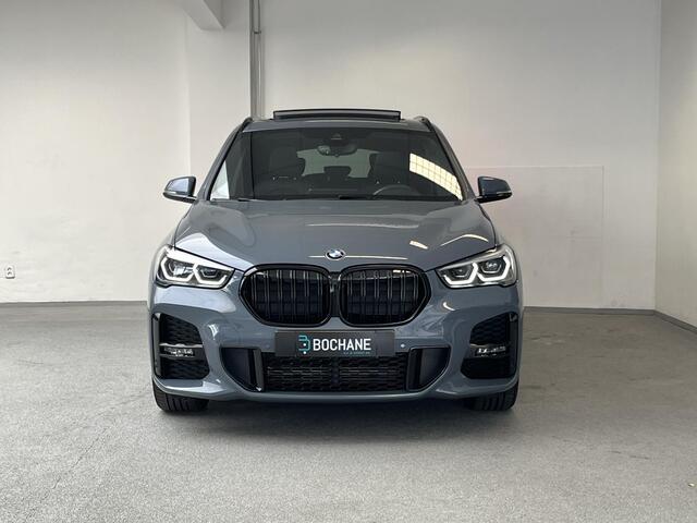 BMW X1 sDrive18i M Sport | 1e-EIG. | PANO | HEAD-UP | ORG.NL | STORM BAY GREY |