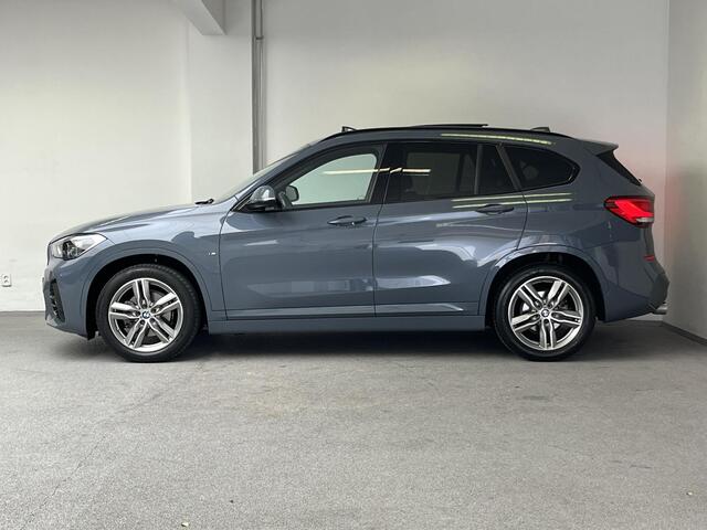 BMW X1 sDrive18i M Sport | 1e-EIG. | PANO | HEAD-UP | ORG.NL | STORM BAY GREY |