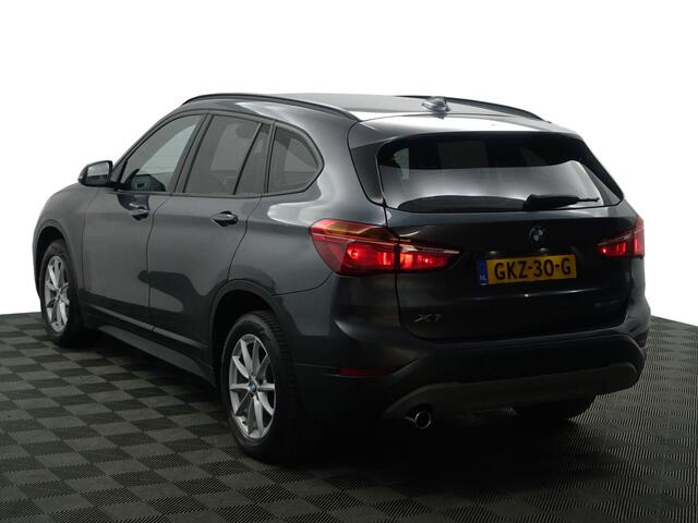 BMW X1 sDrive18i Executive Edition Aut- Park Assist, Virtual Cockpit, Trekhaak, Led, Navigatie, Clima, Cruise