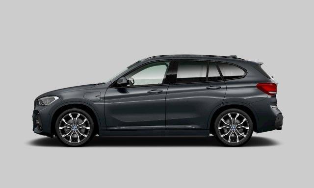 BMW X1 xDrive25e M-Sport | Panoramadak | Head Up | Harman Kardon | Trekhaak