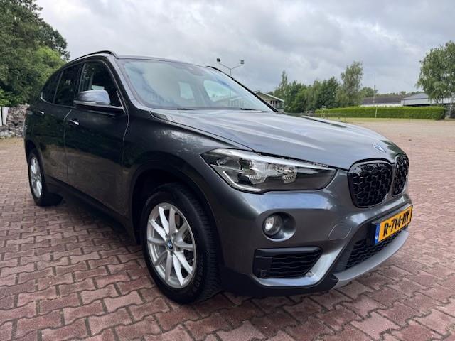 BMW X1 18i SDRIVE EXECUTIVE/NAV/PDC/LMV/APK