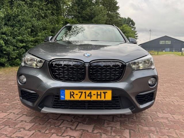 BMW X1 18i SDRIVE EXECUTIVE/NAV/PDC/LMV/APK