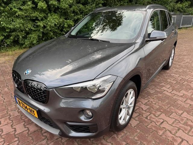 BMW X1 18i SDRIVE EXECUTIVE/NAV/PDC/LMV/APK