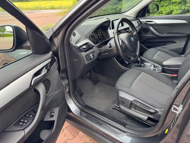BMW X1 18i SDRIVE EXECUTIVE/NAV/PDC/LMV/APK