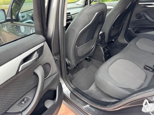 BMW X1 18i SDRIVE EXECUTIVE/NAV/PDC/LMV/APK