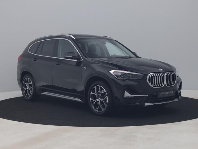 BMW X1 xDrive25e | PANO | CAMERA | STOELVERWARMING