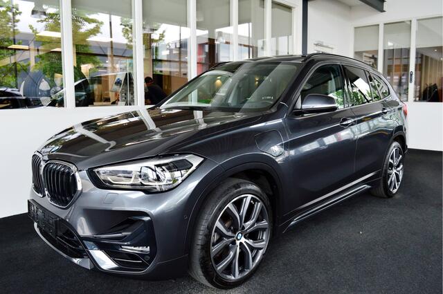 BMW X1 xDrive25e Hybride | 10 kW !