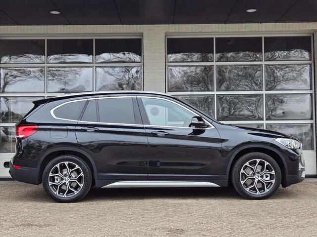 BMW X1 XDRIVE25E X LINE I SPORTSTOELEN I TREKHAAK I HEAD