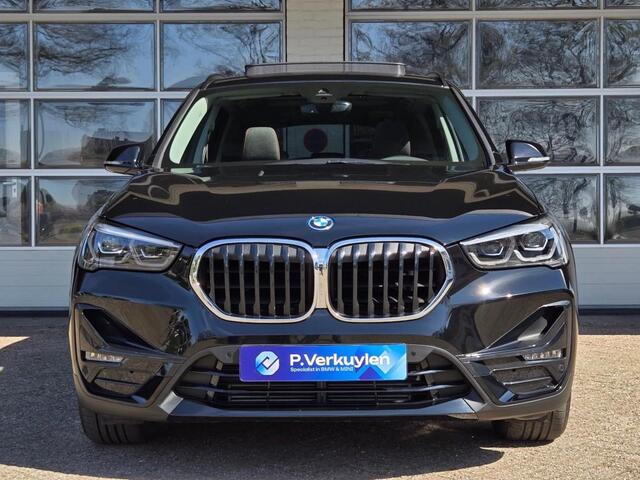 BMW X1 XDRIVE25E SPORTLINE I PANORAMA I SPORTSTOELEN I