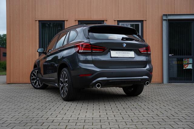 BMW X1 sDrive 20i | Sport Line | 19 inch