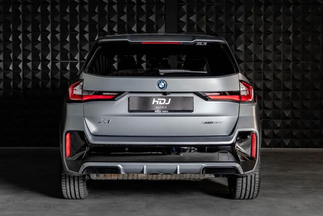 BMW X1 xDrive30e |Pano | Trekh.|Memo |, 20"| H/K | Topv | Ad. Li. | HUD |
