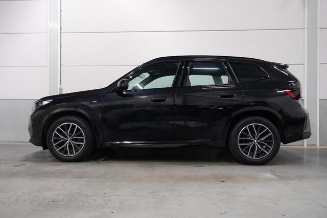 BMW X1 sDrive18i M-Sport | Elektr. Trekhaak | Camera | Comfort Access