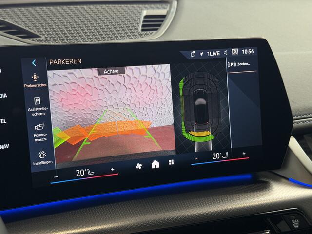 BMW X1 XDRIVE 25E M-SPORT LED ELEK.KLEP NAVI STOELVERW M-SHADOW LINE CARPLAY/ANDROID ZWARTE.HEMEL PHEV PLUG IN HYBRID AWD 4X4 4WD