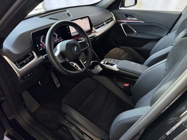 BMW X1 XDRIVE 25E M-SPORT LED ELEK.KLEP NAVI STOELVERW M-SHADOW LINE CARPLAY/ANDROID ZWARTE.HEMEL PHEV PLUG IN HYBRID AWD 4X4 4WD