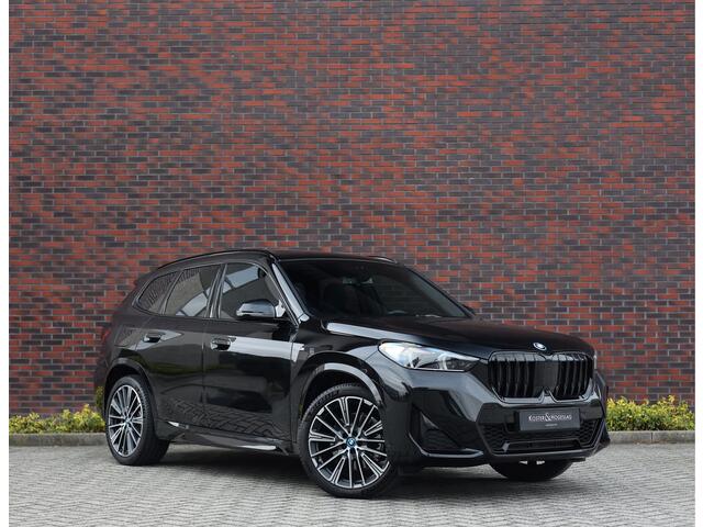 BMW X1 30e xDrive | Pano - HUD - Trekhaak